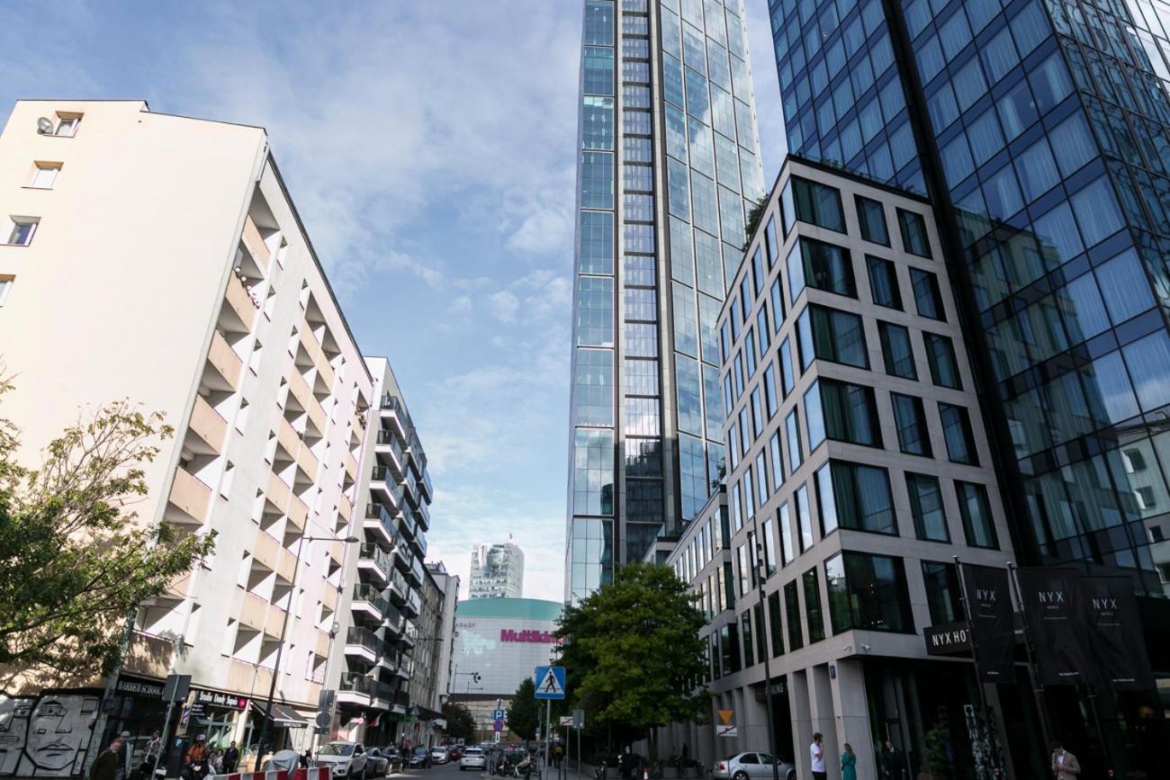 Chmielna 106 - Free Parking - Duzy Balkon Apartment Varşovia Exterior foto