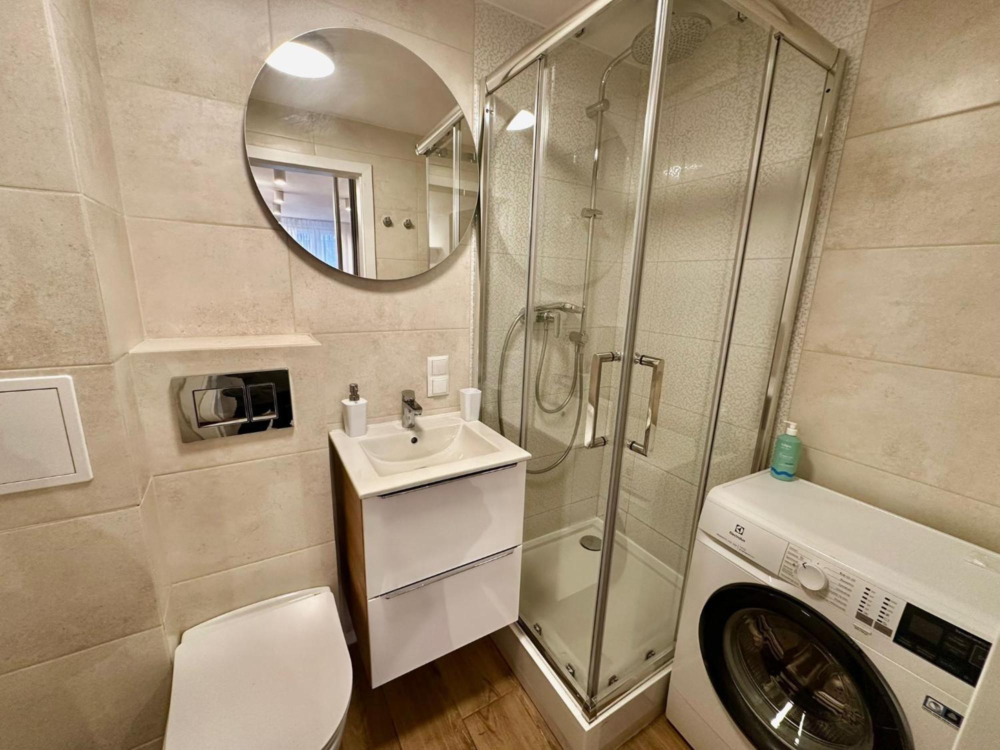 Chmielna 106 - Free Parking - Duzy Balkon Apartment Varşovia Exterior foto
